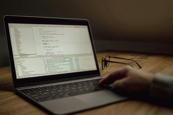 What are the UK's policies on healthcare workforce development?